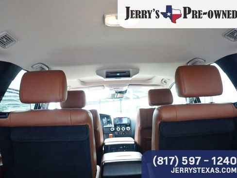 Used 2022 Toyota Sequoia Platinum RWD image 24