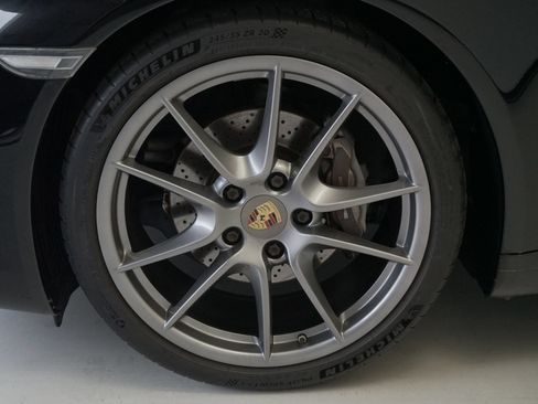 Used 2016 Porsche 911 Carrera RWD image 26