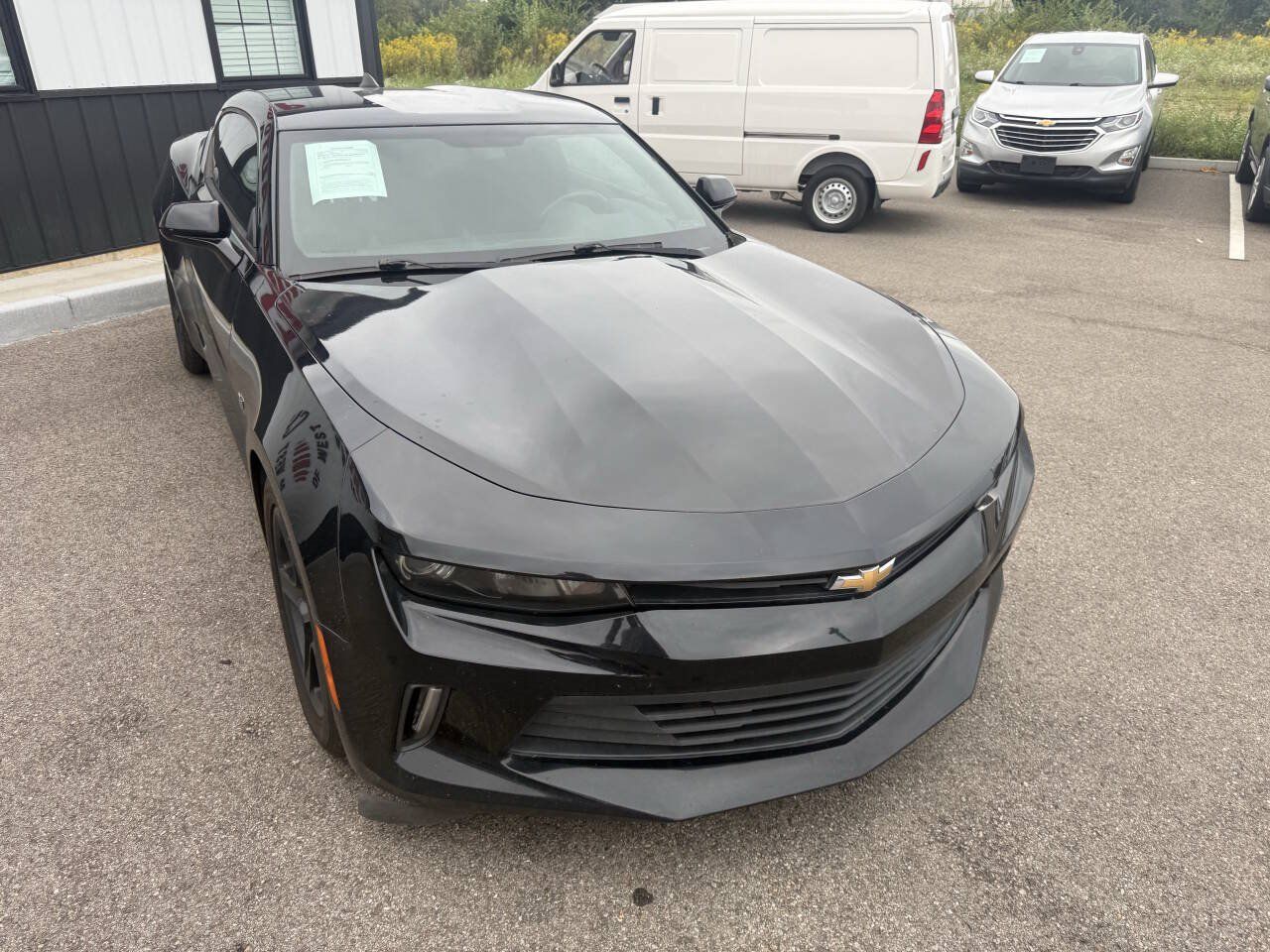Used 2016 Chevrolet Camaro LT RWD image 4