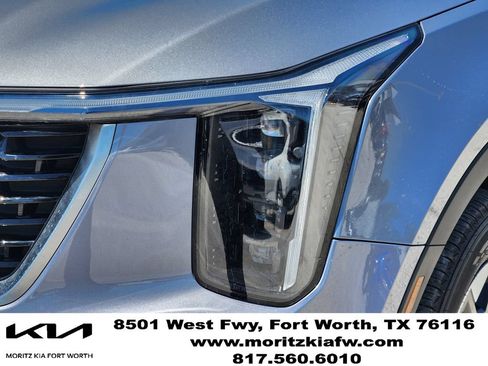 Used 2025 Kia Sorento S AWD/4WD image 5