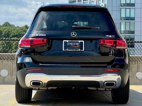 Certified 2023 Mercedes-Benz GLB 250 4MATIC image 5