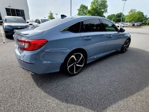 Used 2022 Honda Accord Sport image 5