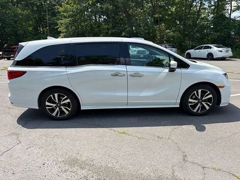 Used 2020 Honda Odyssey Elite image 8