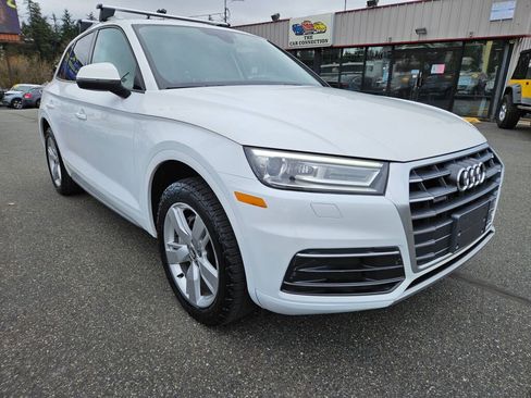 Used 2018 Audi Q5 2.0T Premium image 3
