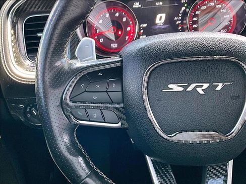 Used 2019 Dodge Charger SRT Hellcat RWD image 18