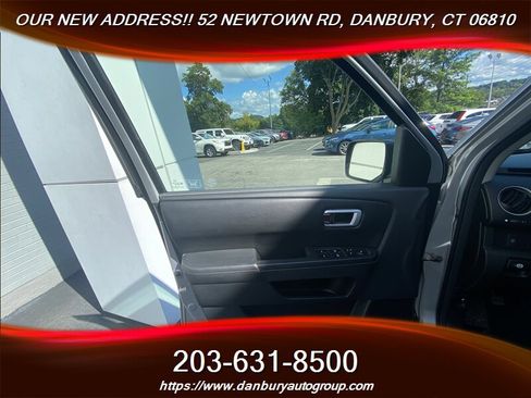 Used 2010 Honda Pilot EX-L image 11