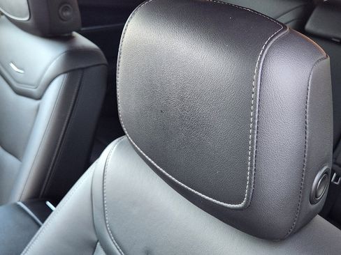 Used 2023 Cadillac XT5 Premium Luxury w/ Technology Package image 14