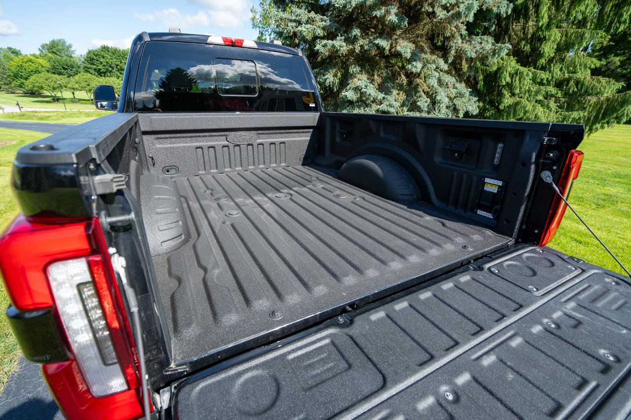 Used 2023 Ford F250 Limited AWD/4WD image 45