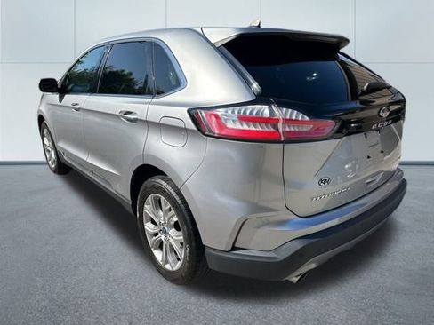 Used 2022 Ford Edge Titanium image 4