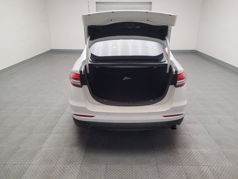 Used 2019 Ford Fusion SE image 29