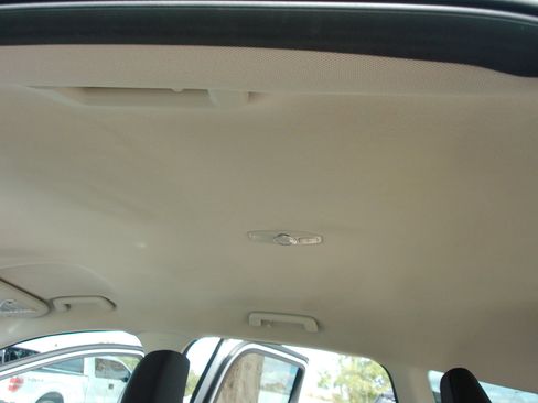 Used 2018 Ford Escape SE FWD image 36