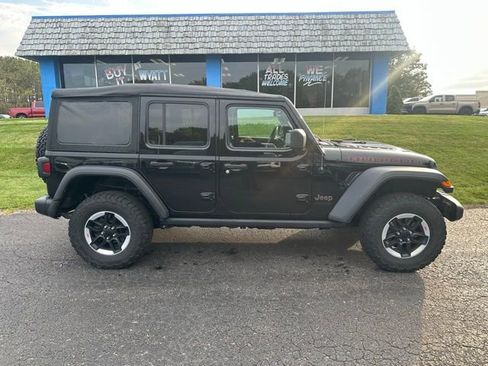 Used 2022 Jeep Wrangler Unlimited Rubicon AWD/4WD image 4
