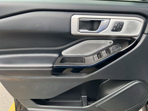 Used 2022 Ford Explorer ST w/ Equipment Group 401A image 19