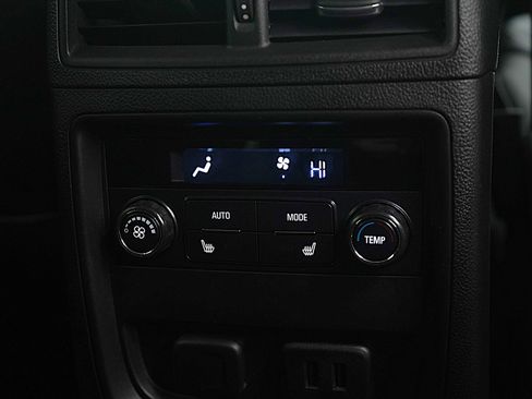 Used 2016 Buick Envision Premium image 15