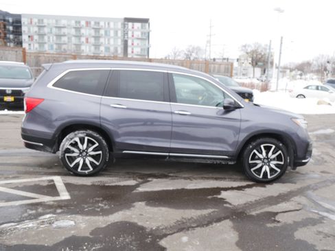 Used 2021 Honda Pilot Touring image 8