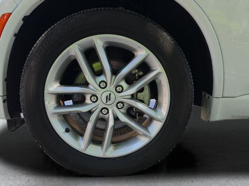 Used 2025 Dodge Durango GT AWD/4WD image 44