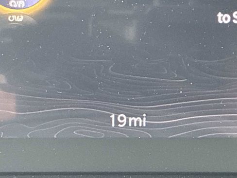 New 2025 Jeep Grand Cherokee L Altitude image 10