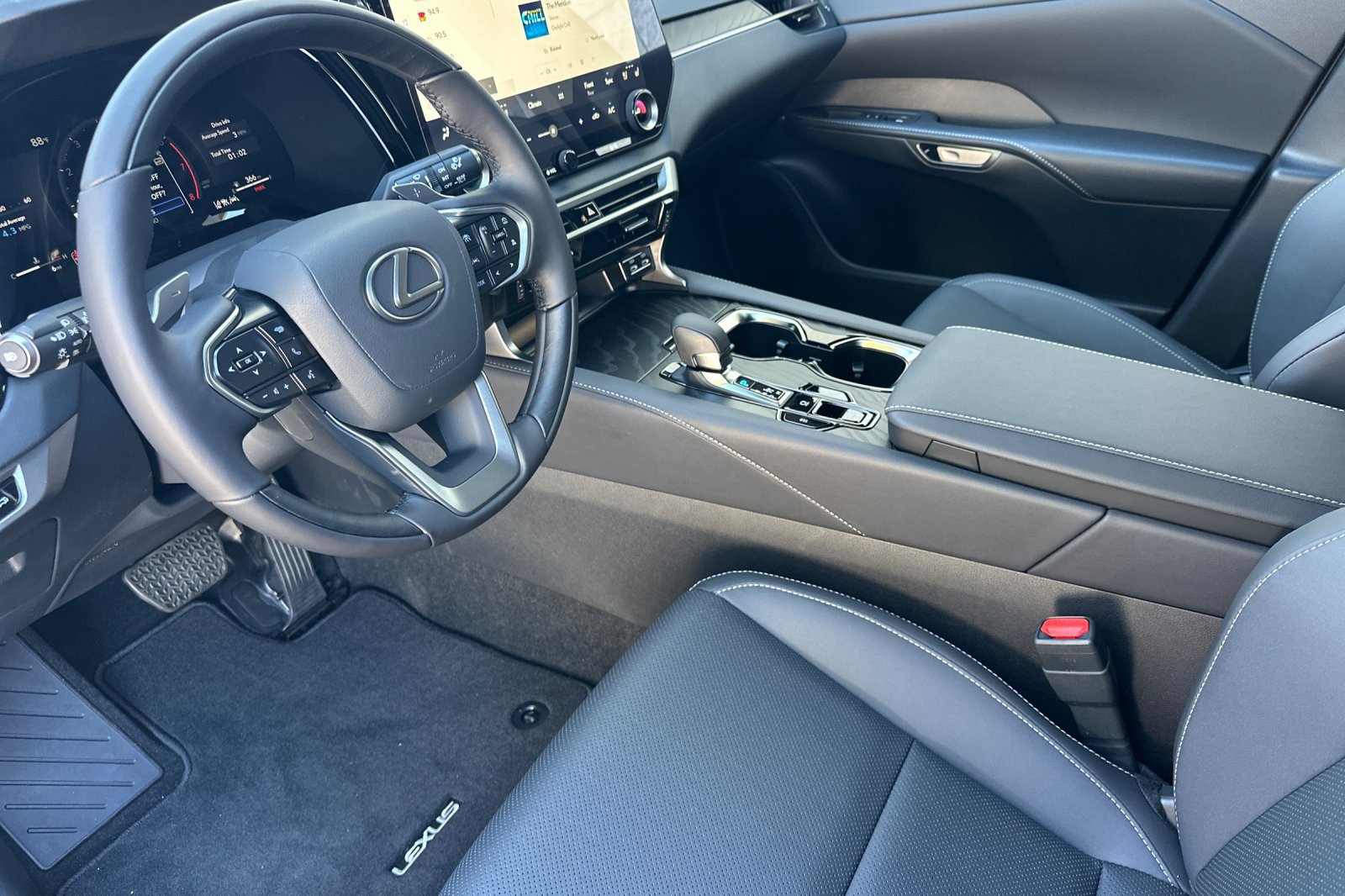 New 2026 Lexus RX 350 Premium w/ Accessory Package (Z1) FWD image 7
