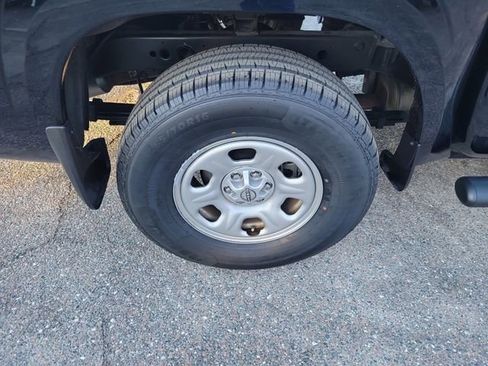 Used 2022 Nissan Frontier S w/ Technology Package image 7