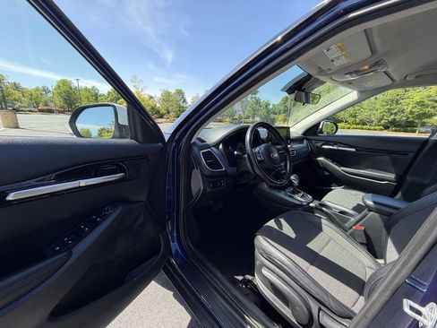 Used 2021 Kia Seltos S FWD image 13