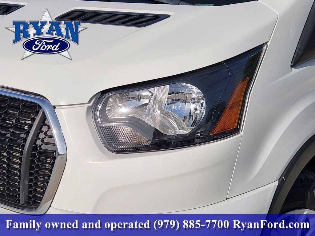Certified 2024 Ford Transit 350 XLT RWD image 6