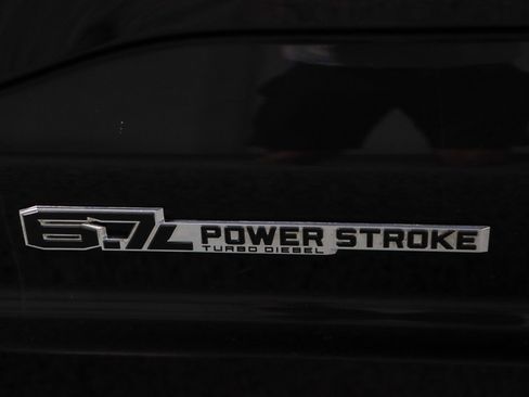 Used 2023 Ford F350 XLT image 30