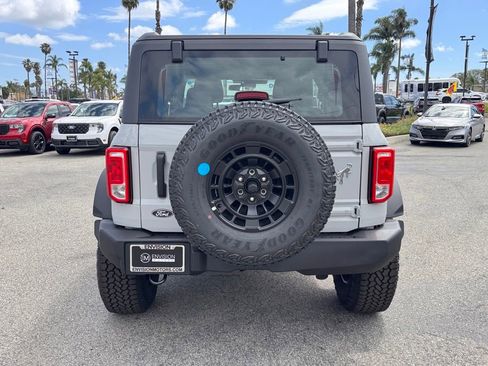 New 2026 Ford Bronco 2-Door w/ Sasquatch Package AWD/4WD image 11