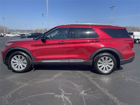 Used 2023 Ford Explorer Limited w/ Hybrid Equipment Group 310A AWD/4WD image 2