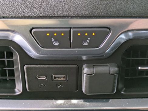 Used 2020 GMC Sierra 1500 Denali w/ Denali Ultimate Package image 15