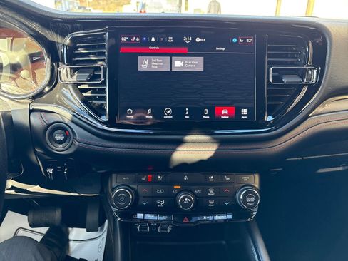 Used 2024 Dodge Durango GT image 22