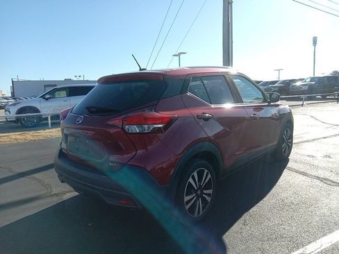 Used 2019 Nissan Kicks SV image 7