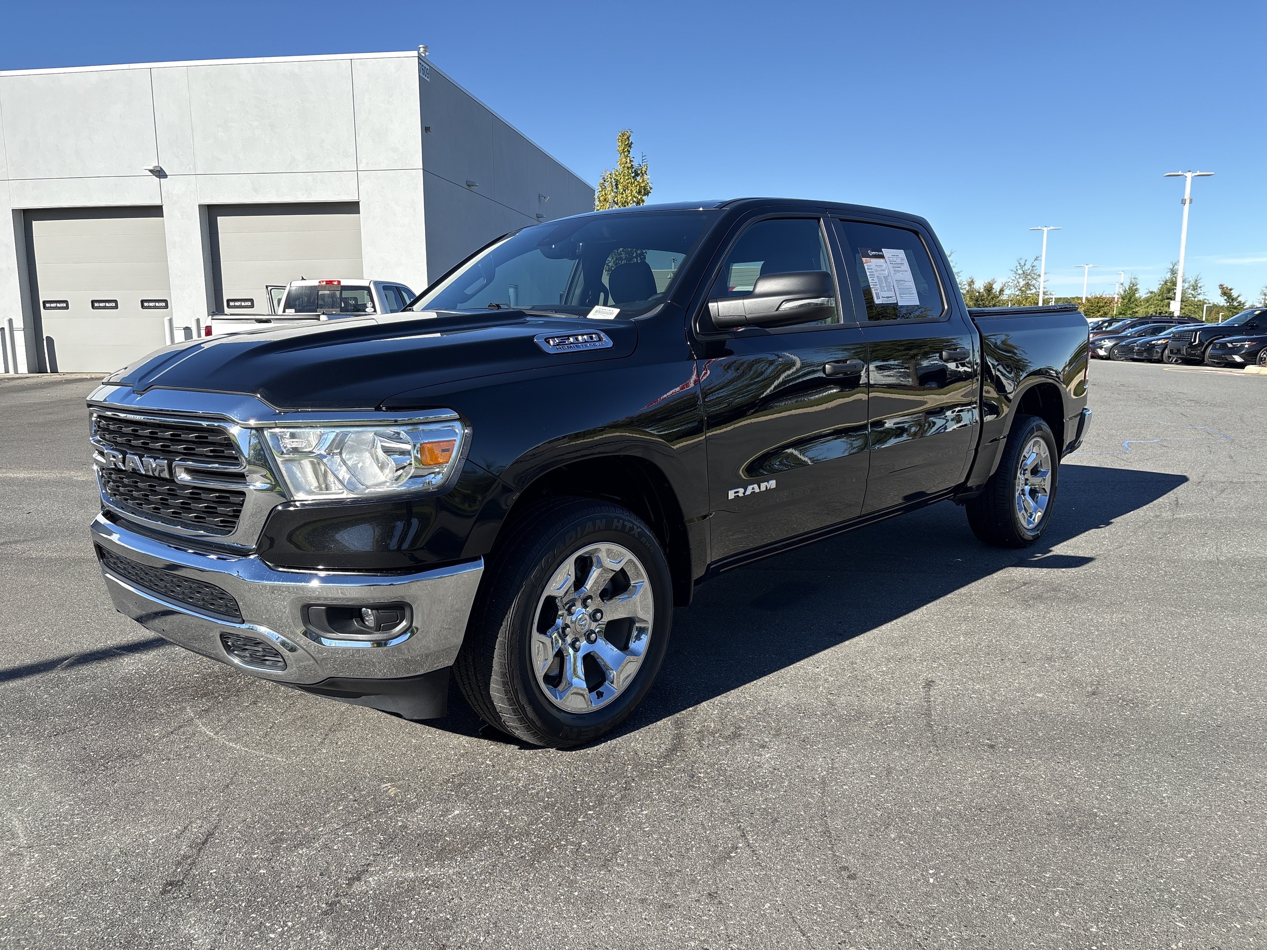 Used 2023 RAM 1500 Big Horn AWD/4WD image 6