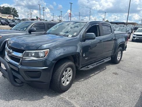 Used 2019 Chevrolet Colorado W/T w/ WT Convenience Package AWD/4WD image 3