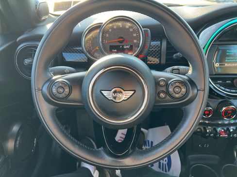 Used 2016 MINI Cooper S image 10