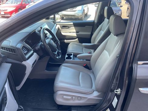 Used 2019 Honda Odyssey EX-L image 13
