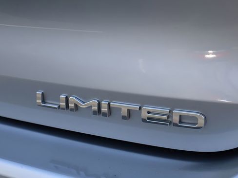 Certified 2021 Toyota Highlander Limited image 29