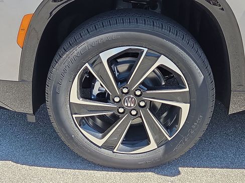 New 2026 Buick Enclave Sport Touring w/ Power Package FWD image 7