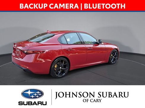 Used 2020 Alfa Romeo Giulia w/ Nero Edizione RWD image 4