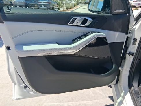 New 2026 BMW X5 sDrive40i w/ M Sport Package RWD image 14