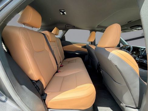 Certified 2024 Lexus RX 350 Premium w/ Accessory Package (Z1) FWD image 17