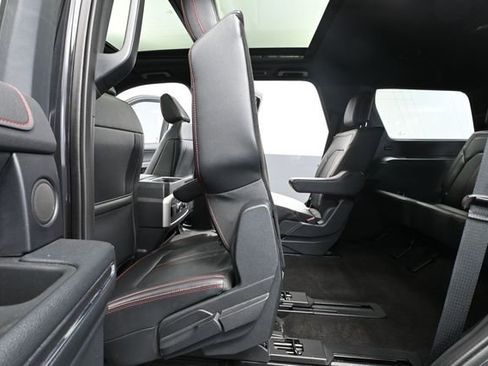 Used 2023 Ford Expedition Limited AWD/4WD image 45