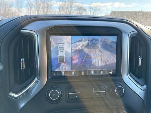 Used 2019 Chevrolet Silverado 1500 LTZ image 6