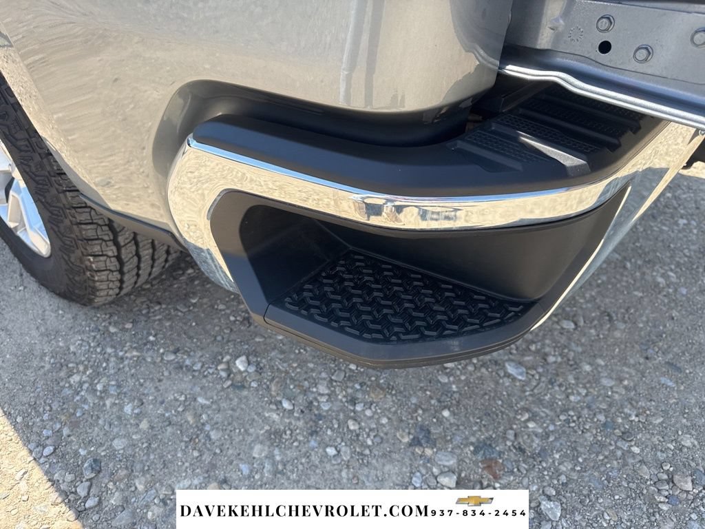 Used 2026 Chevrolet Silverado 1500 LT AWD/4WD image 32