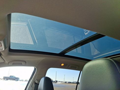 Used 2018 Volkswagen Atlas SEL image 15