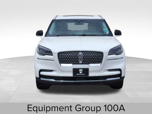 Certified 2023 Lincoln Aviator AWD w/ Premium Package image 3