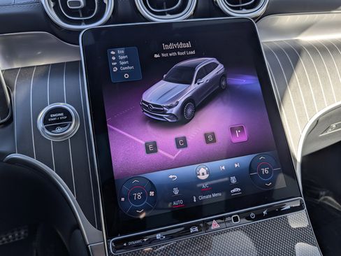 Used 2023 Mercedes-Benz GLC 300 w/ AMG Line image 86