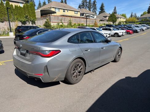 Used 2023 BMW i4 eDrive35 RWD image 4