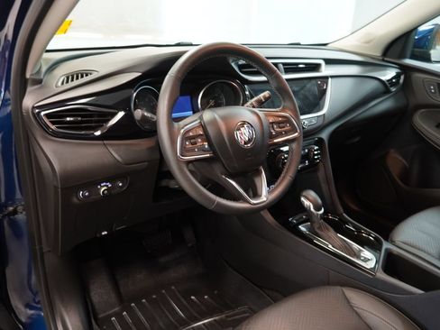 Used 2023 Buick Encore GX Essence FWD image 5