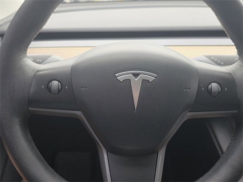 Used 2022 Tesla Model 3 Long Range image 26