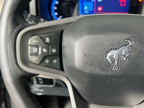 Used 2023 Ford Bronco Wildtrak AWD/4WD image 18